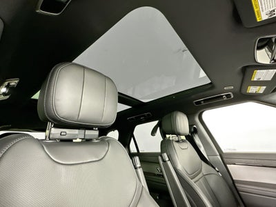 2026 Land Rover Range Rover Sport SE