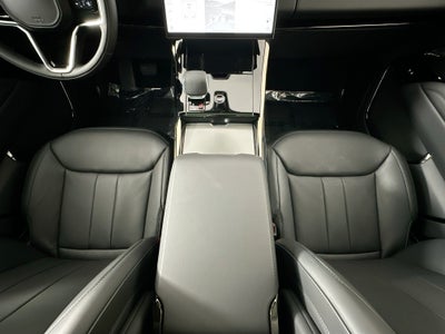 2026 Land Rover Range Rover Sport SE