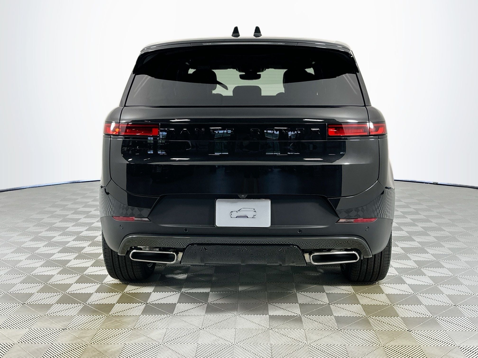 2026 Land Rover Range Rover Sport SE