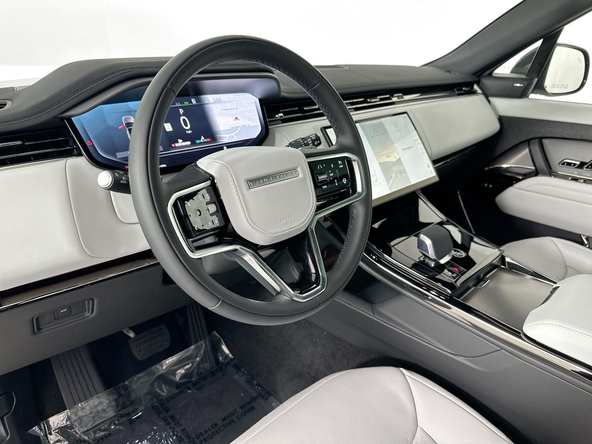 2026 Land Rover Range Rover Sport SE