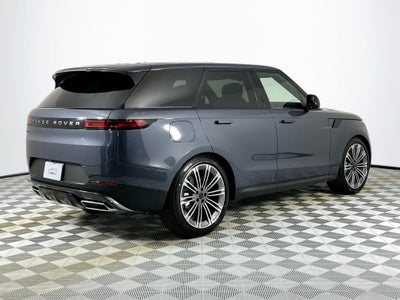 2026 Land Rover Range Rover Sport SE