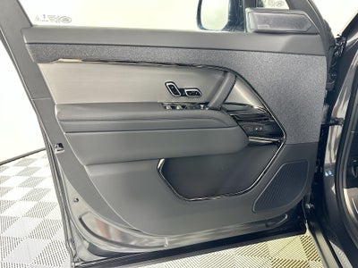 2026 Land Rover Range Rover Sport SE