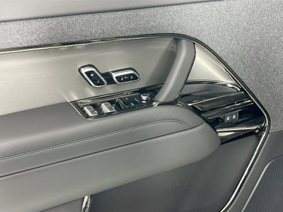 2026 Land Rover Range Rover Sport SE