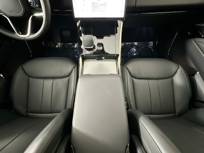2026 Land Rover Range Rover Sport SE