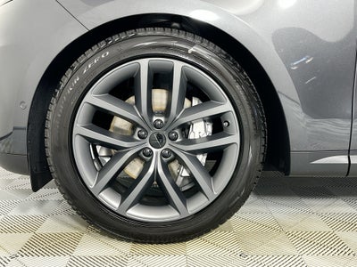 2026 Land Rover Range Rover Sport SE