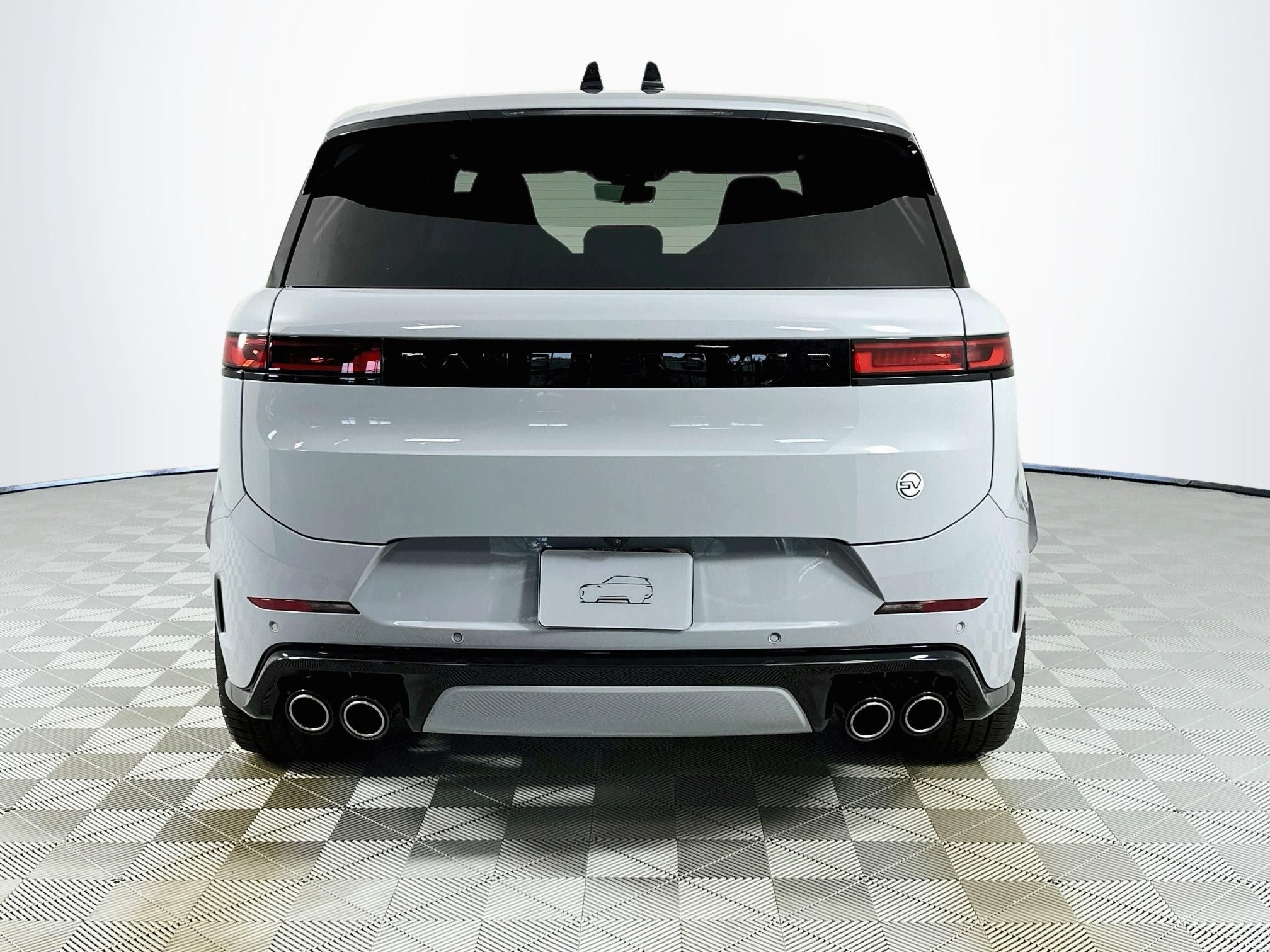 2026 Land Rover Range Rover Sport SV