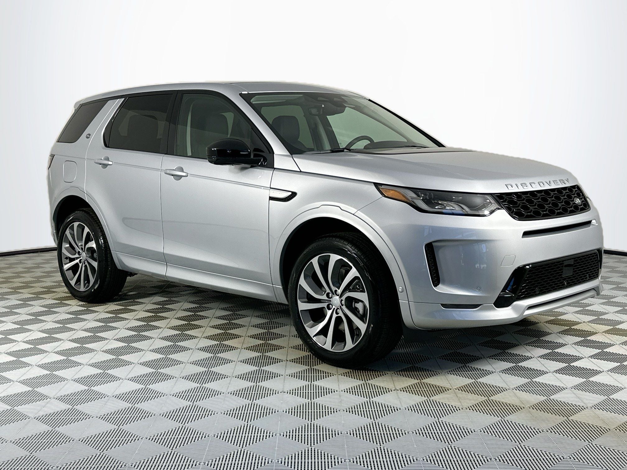 2025 Land Rover Discovery Sport S