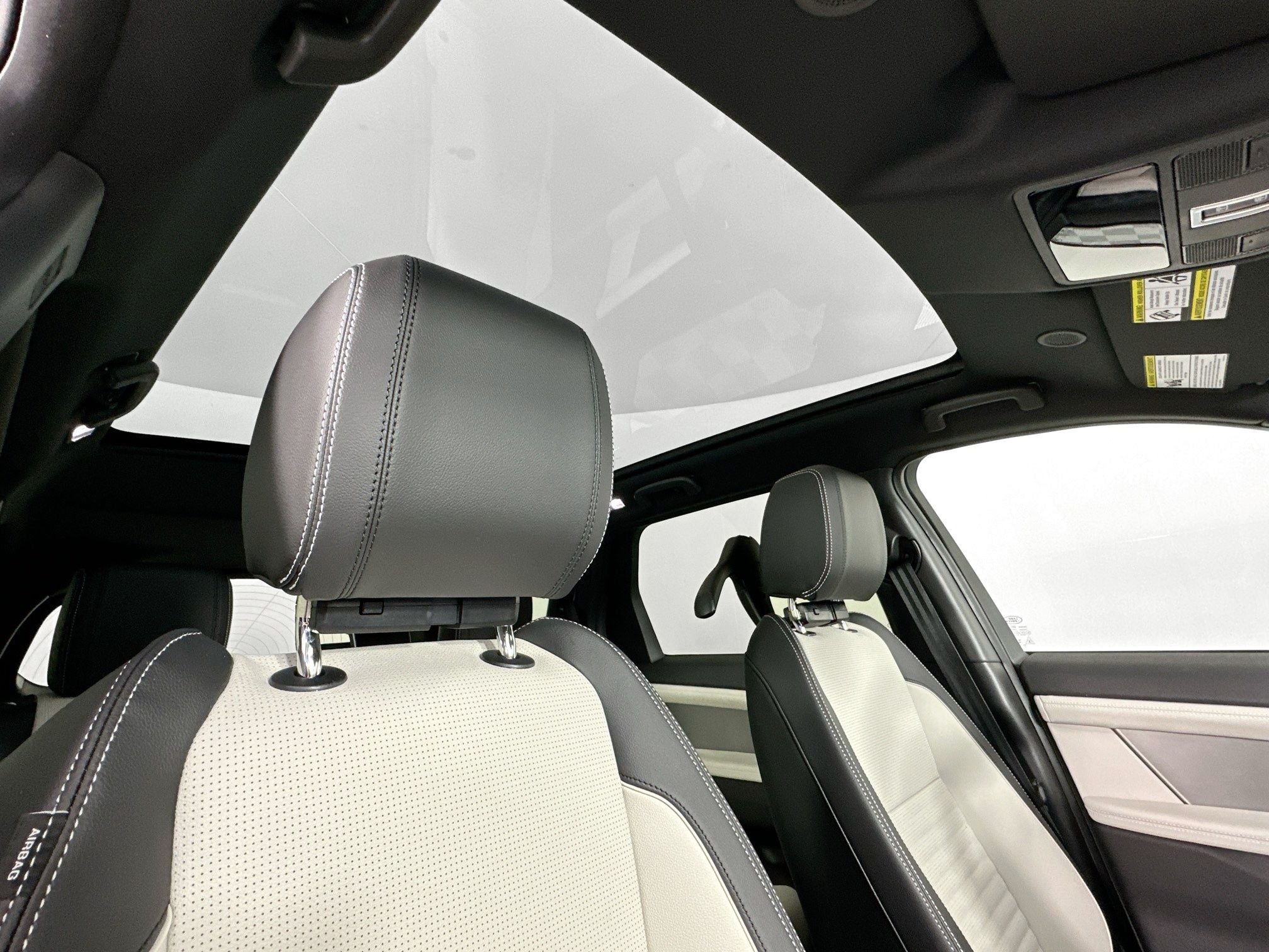 2026 Land Rover Discovery Sport Landmark