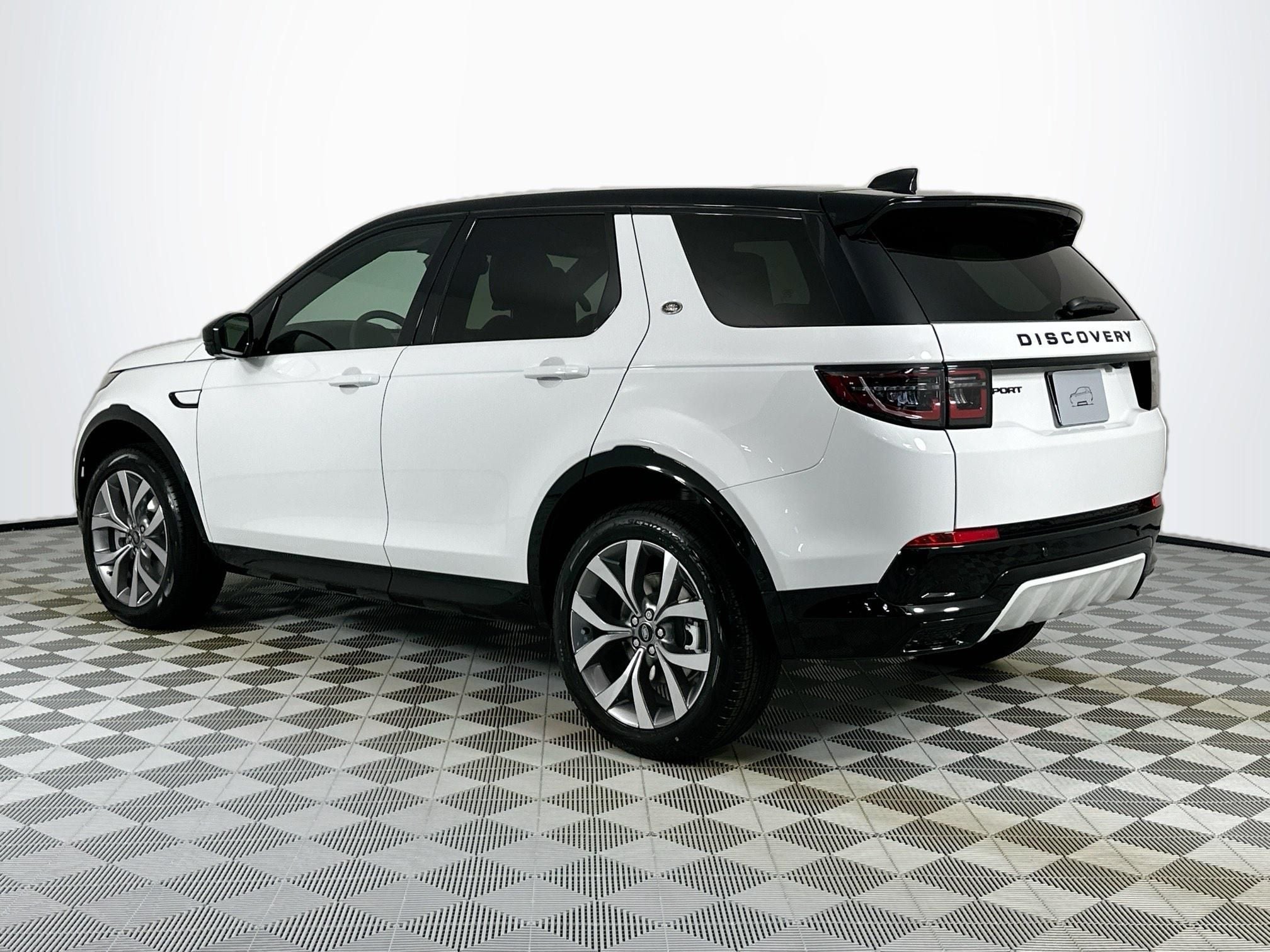 2026 Land Rover Discovery Sport Landmark