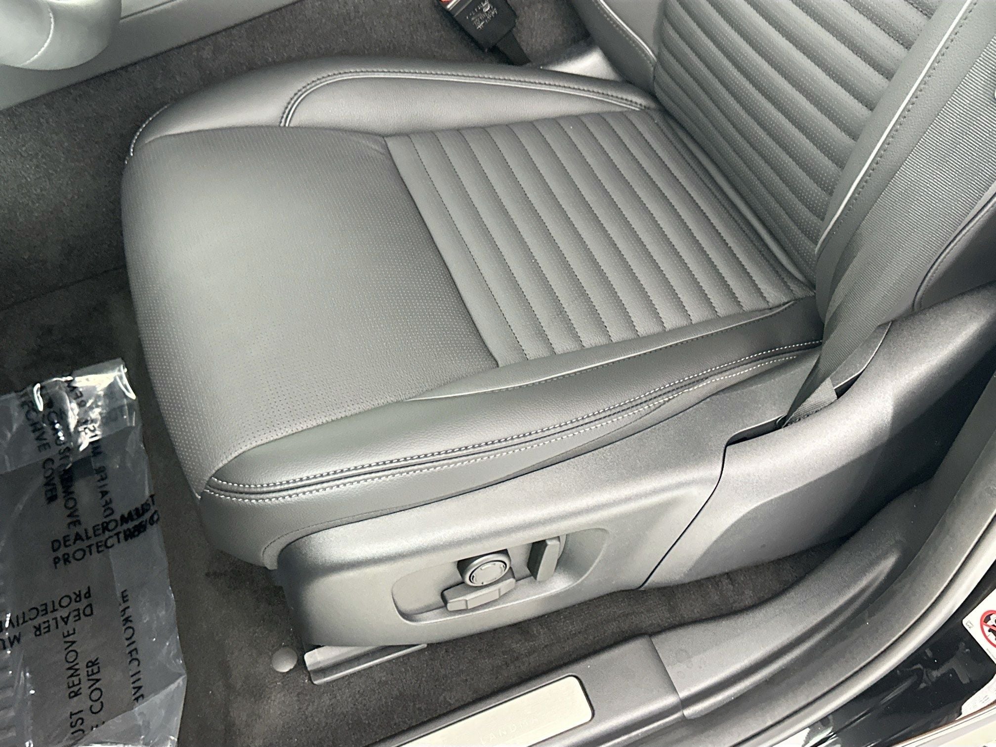 2026 Land Rover Discovery Sport Landmark