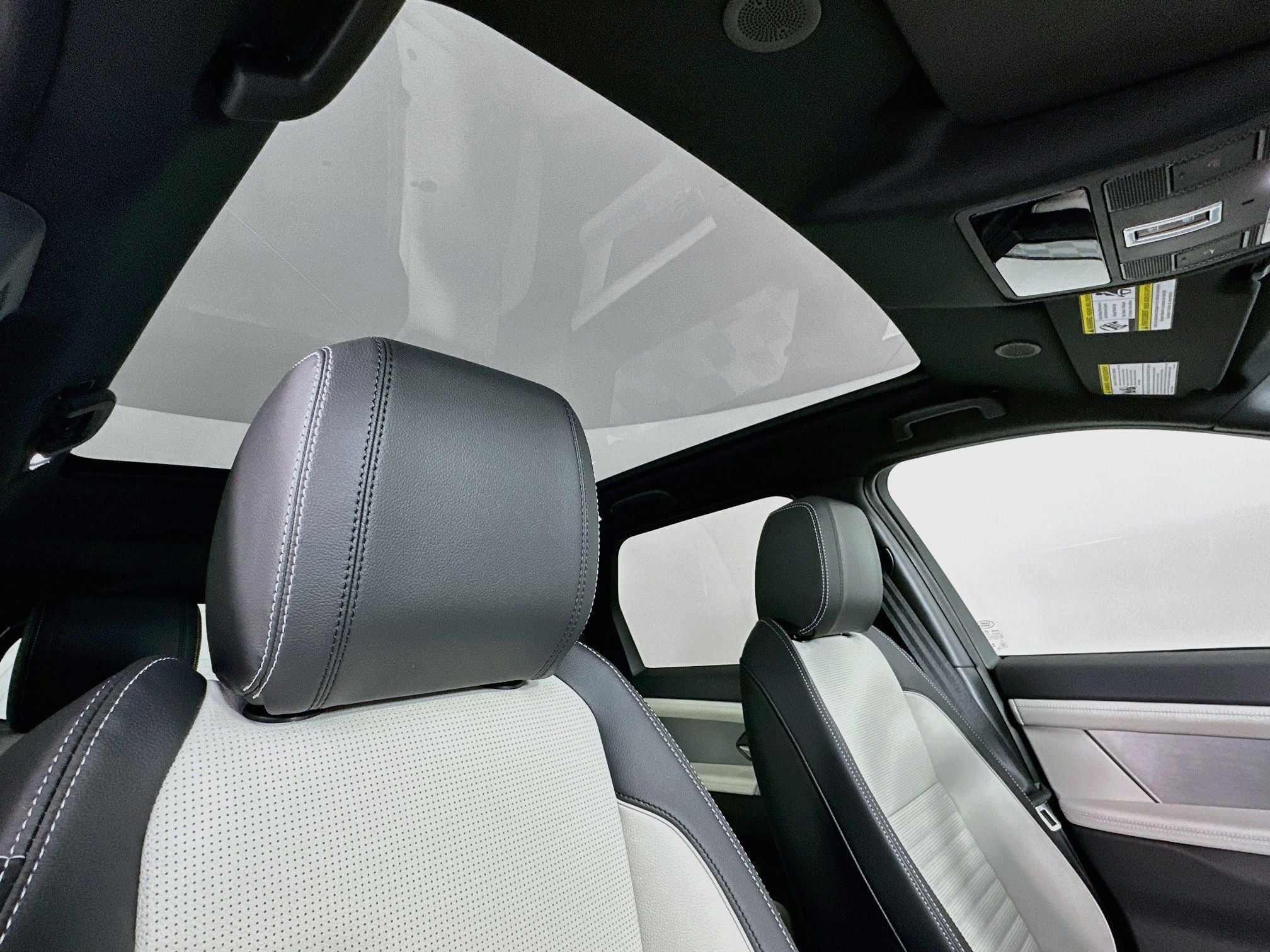 2026 Land Rover Discovery Sport Landmark