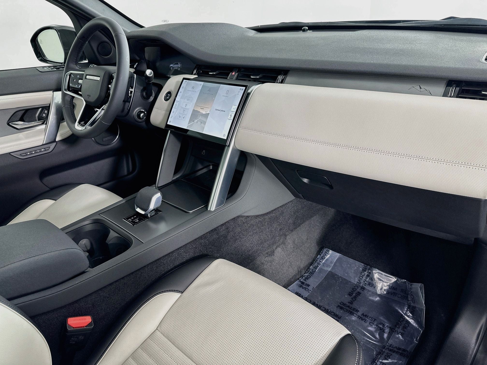 2026 Land Rover Discovery Sport Landmark