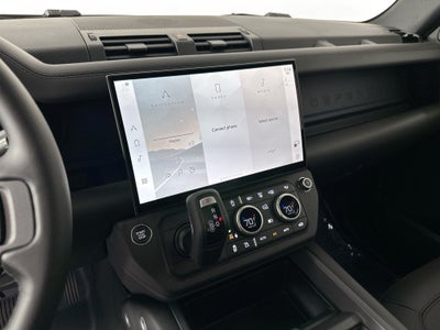 2026 Land Rover Defender 90 X-Dynamic SE