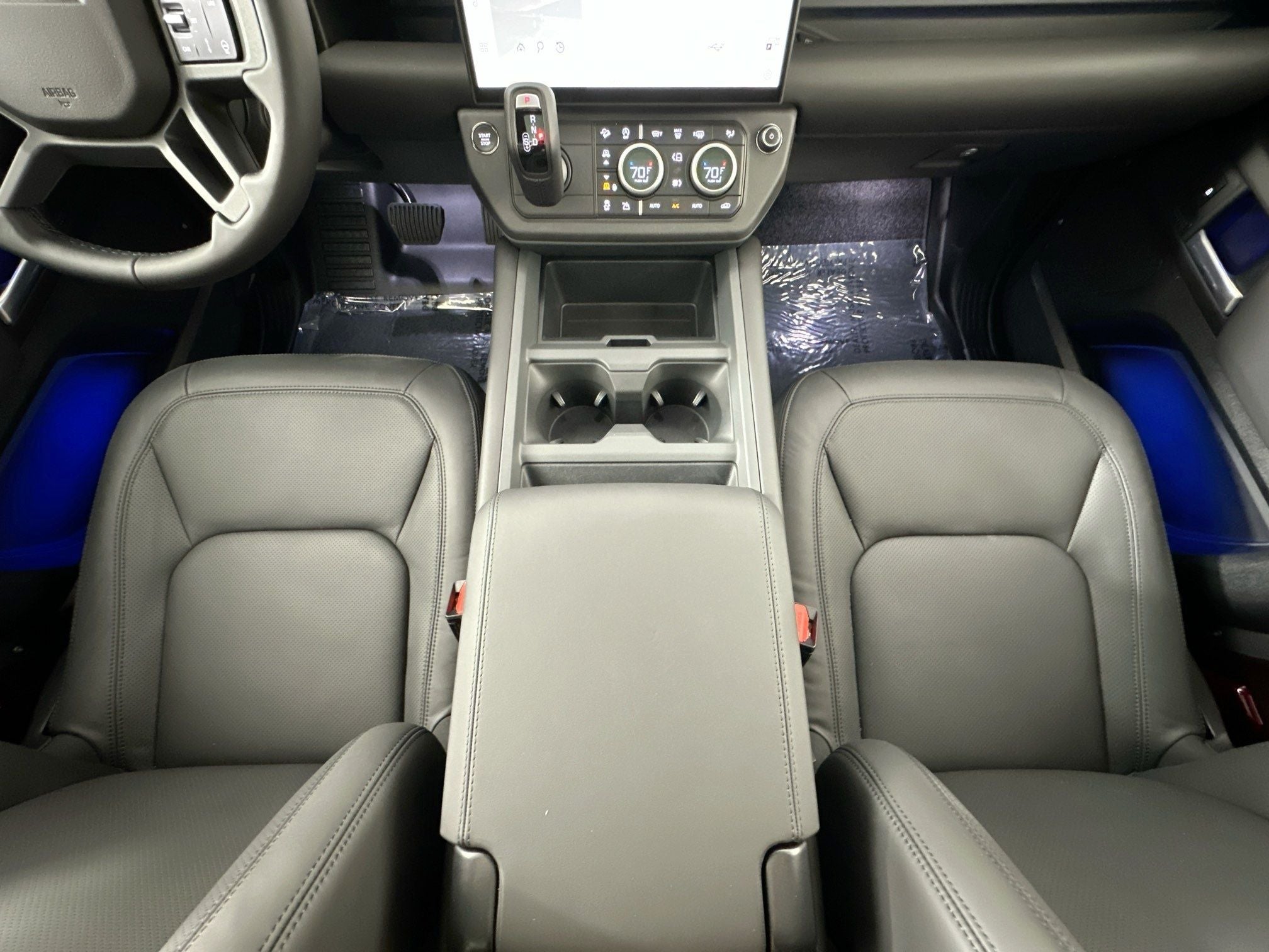 2026 Land Rover Defender 90 X-Dynamic SE