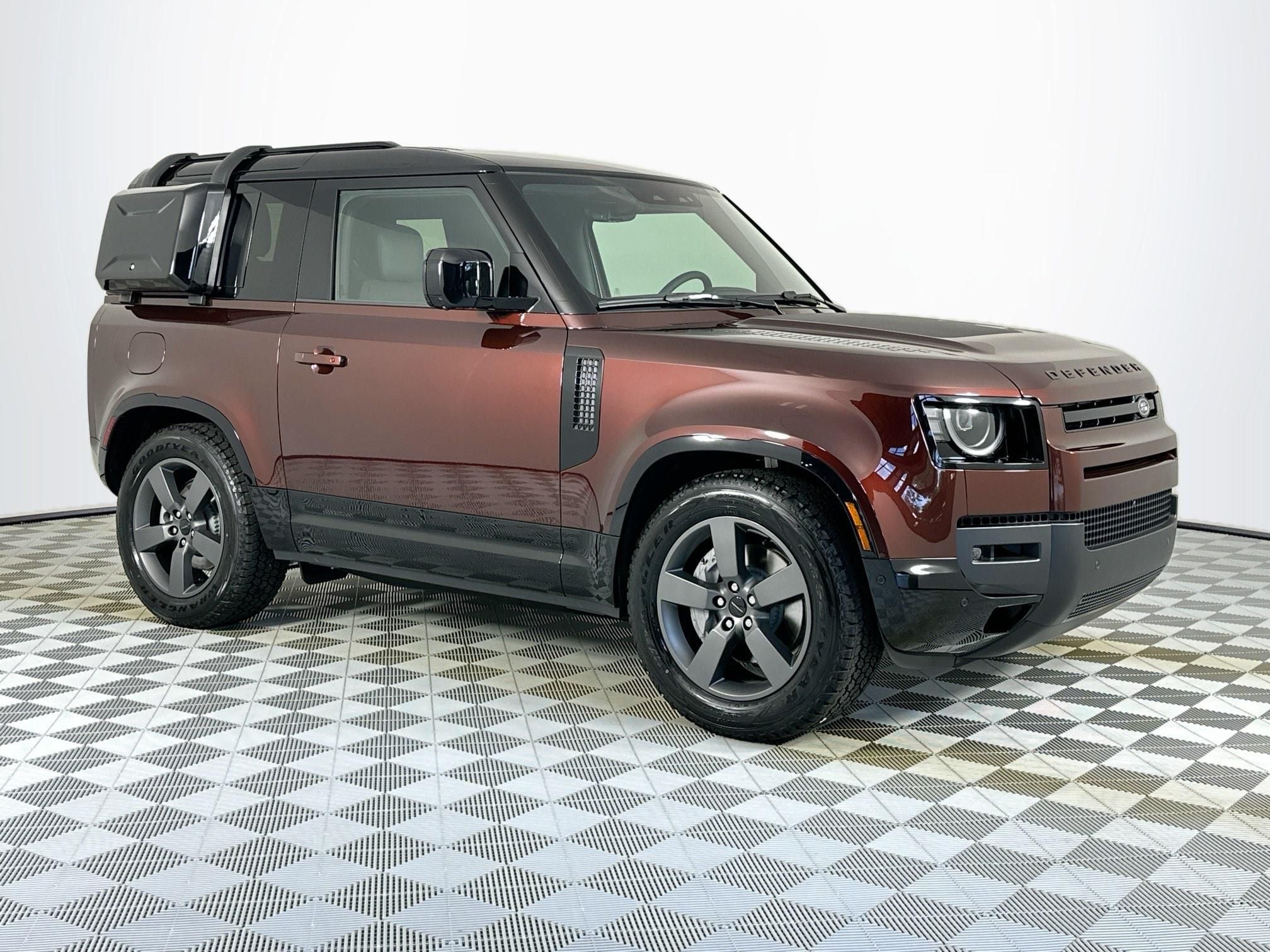 2026 Land Rover Defender 90 X-Dynamic SE
