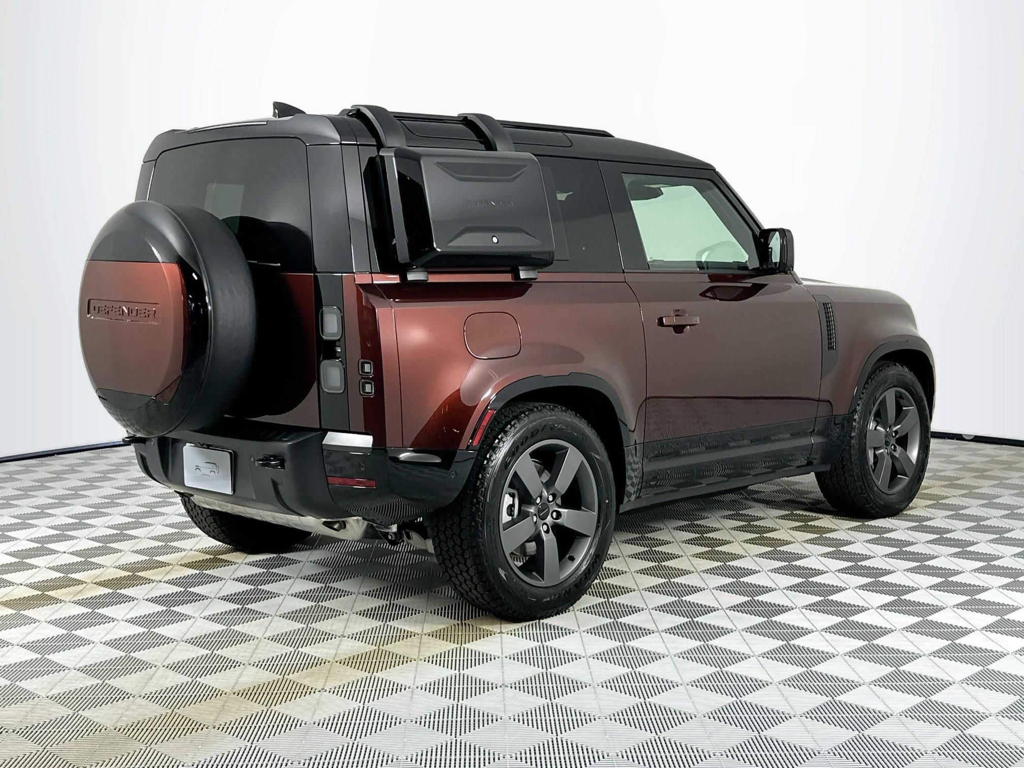 2026 Land Rover Defender 90 X-Dynamic SE
