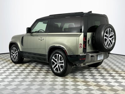 2025 Land Rover Defender 90 X-Dynamic SE