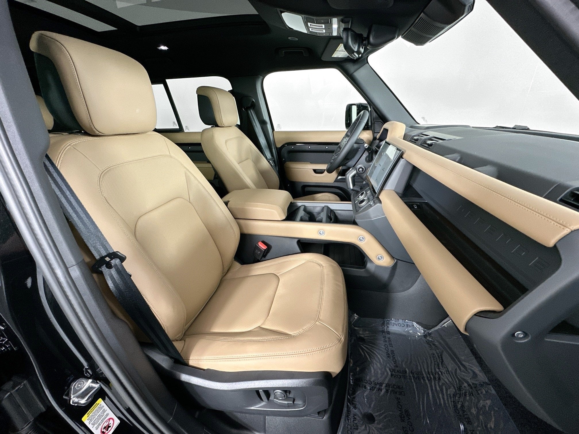 2026 Land Rover Defender 110 X-Dynamic SE