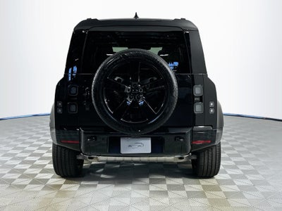 2026 Land Rover Defender 110 X-Dynamic SE