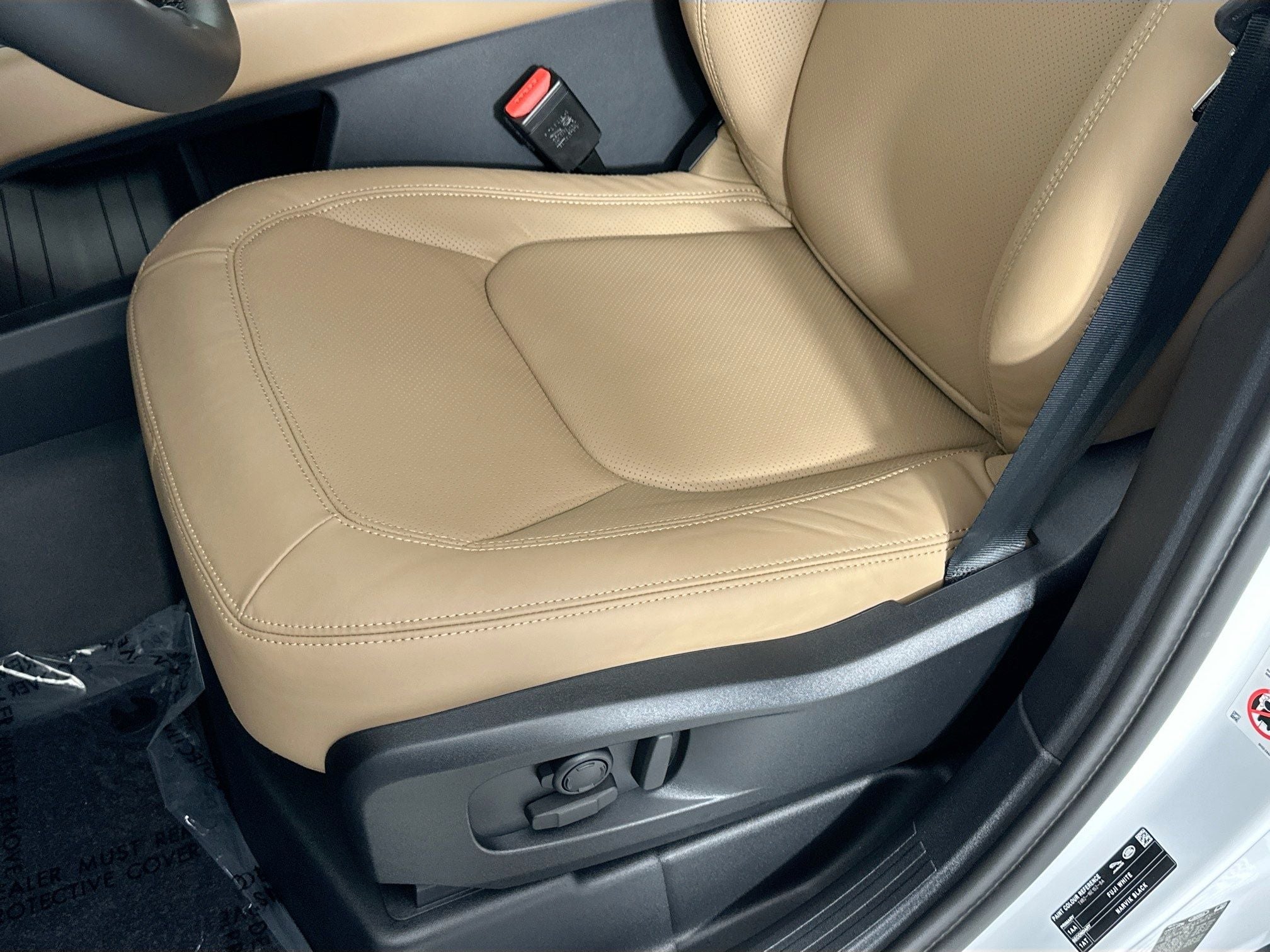 2026 Land Rover Defender 110 X-Dynamic SE