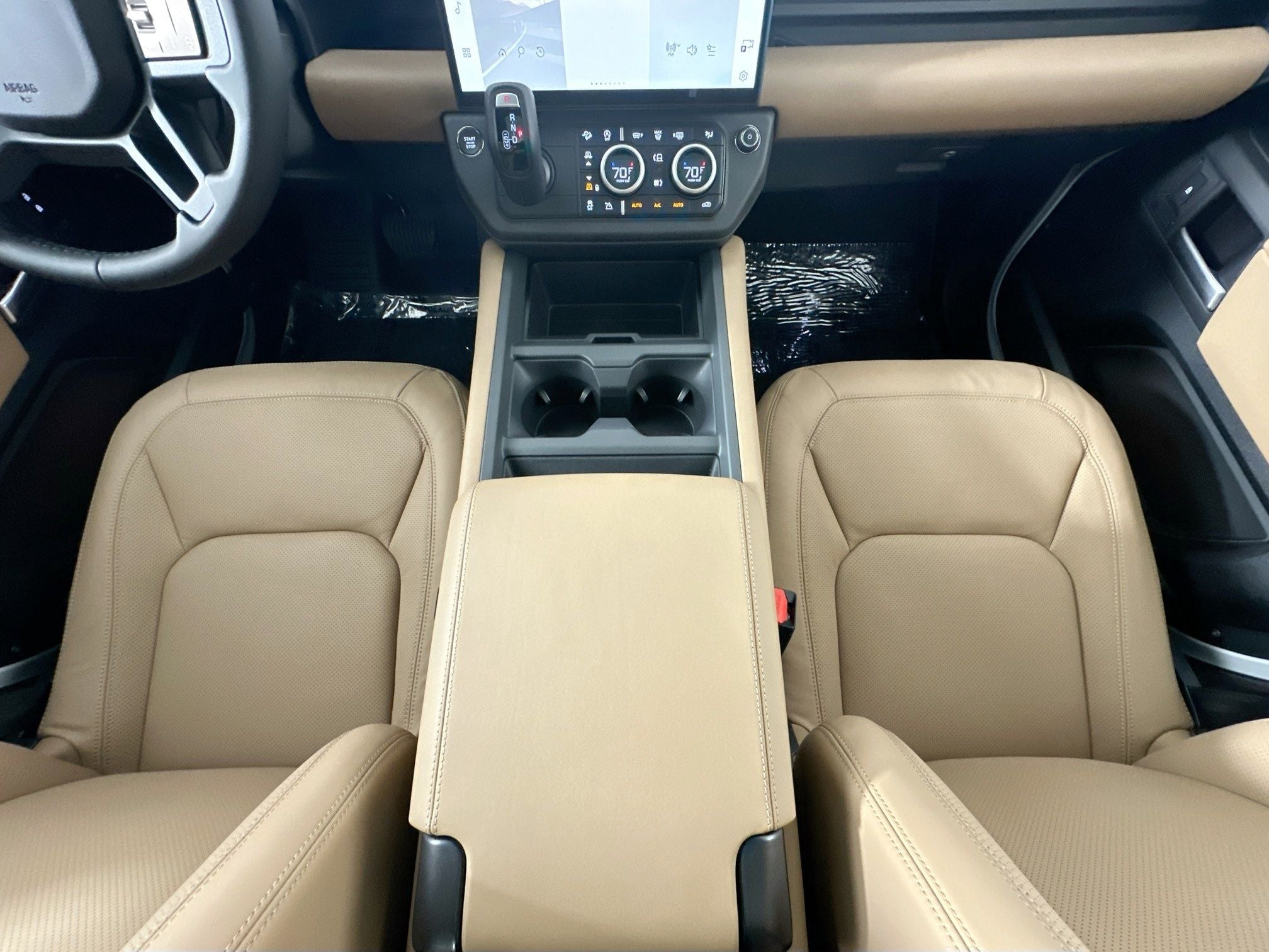 2026 Land Rover Defender 110 X-Dynamic SE