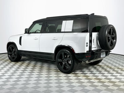 2026 Land Rover Defender 110 X-Dynamic SE