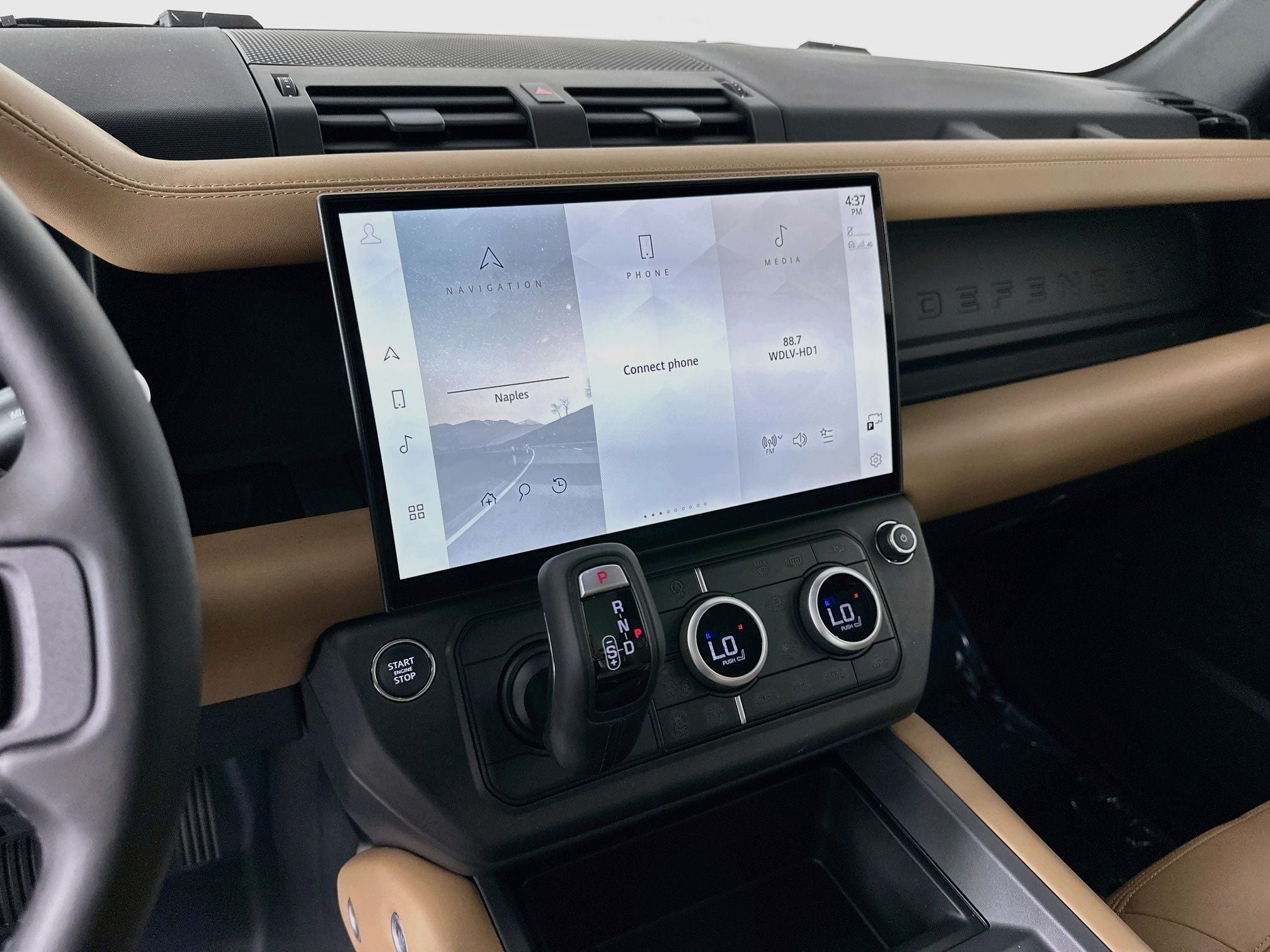 2026 Land Rover Defender 110 X-Dynamic SE