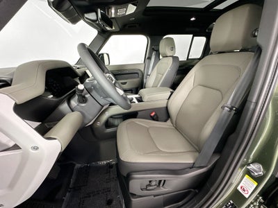 2026 Land Rover Defender 110 X-Dynamic SE