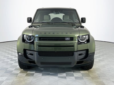 2026 Land Rover Defender 110 X-Dynamic SE