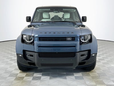 2026 Land Rover Defender 110 X-Dynamic SE