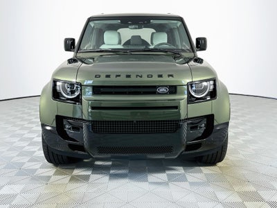 2026 Land Rover Defender 110 X-Dynamic SE