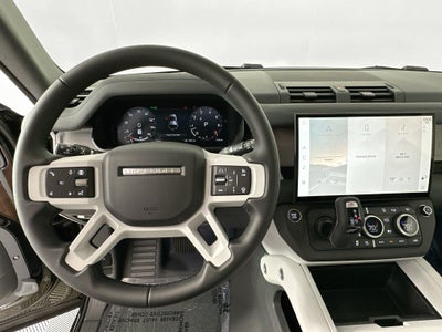2026 Land Rover Defender 110 X-Dynamic SE