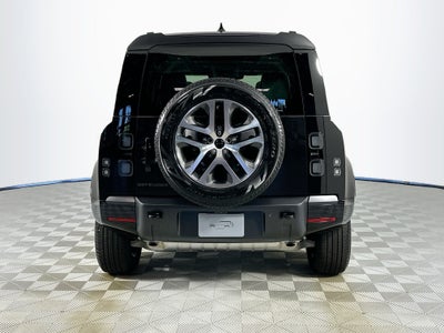 2026 Land Rover Defender 110 X-Dynamic SE