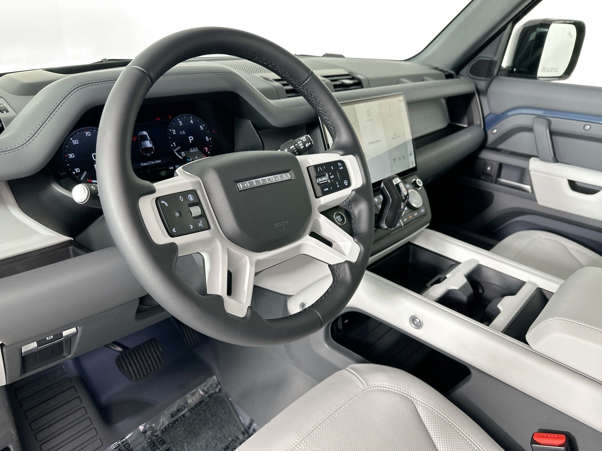 2026 Land Rover Defender 110 X-Dynamic SE