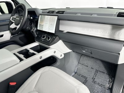 2026 Land Rover Defender 110 X-Dynamic SE