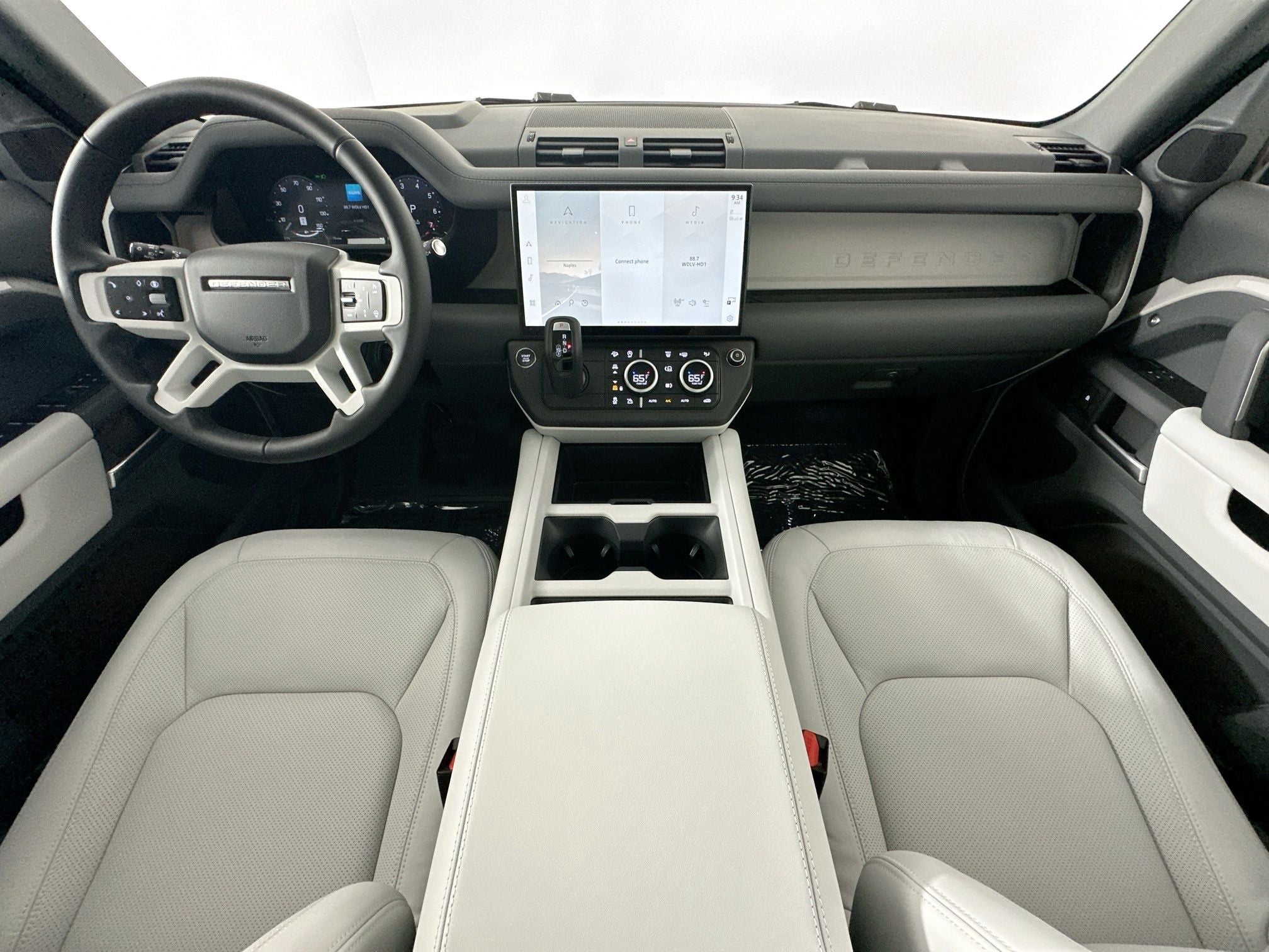 2026 Land Rover Defender 110 X-Dynamic SE