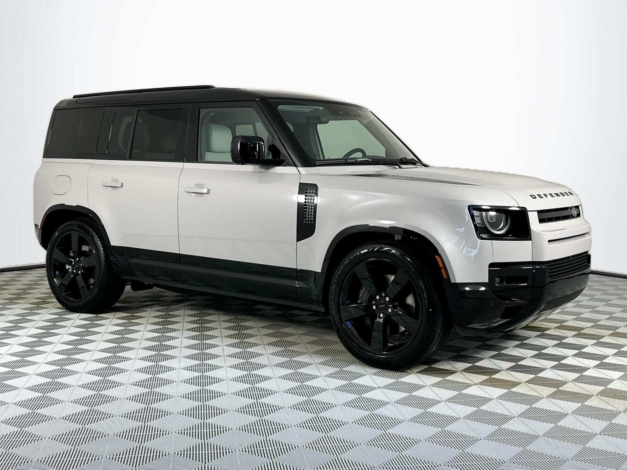 2026 Land Rover Defender 110 X-Dynamic SE