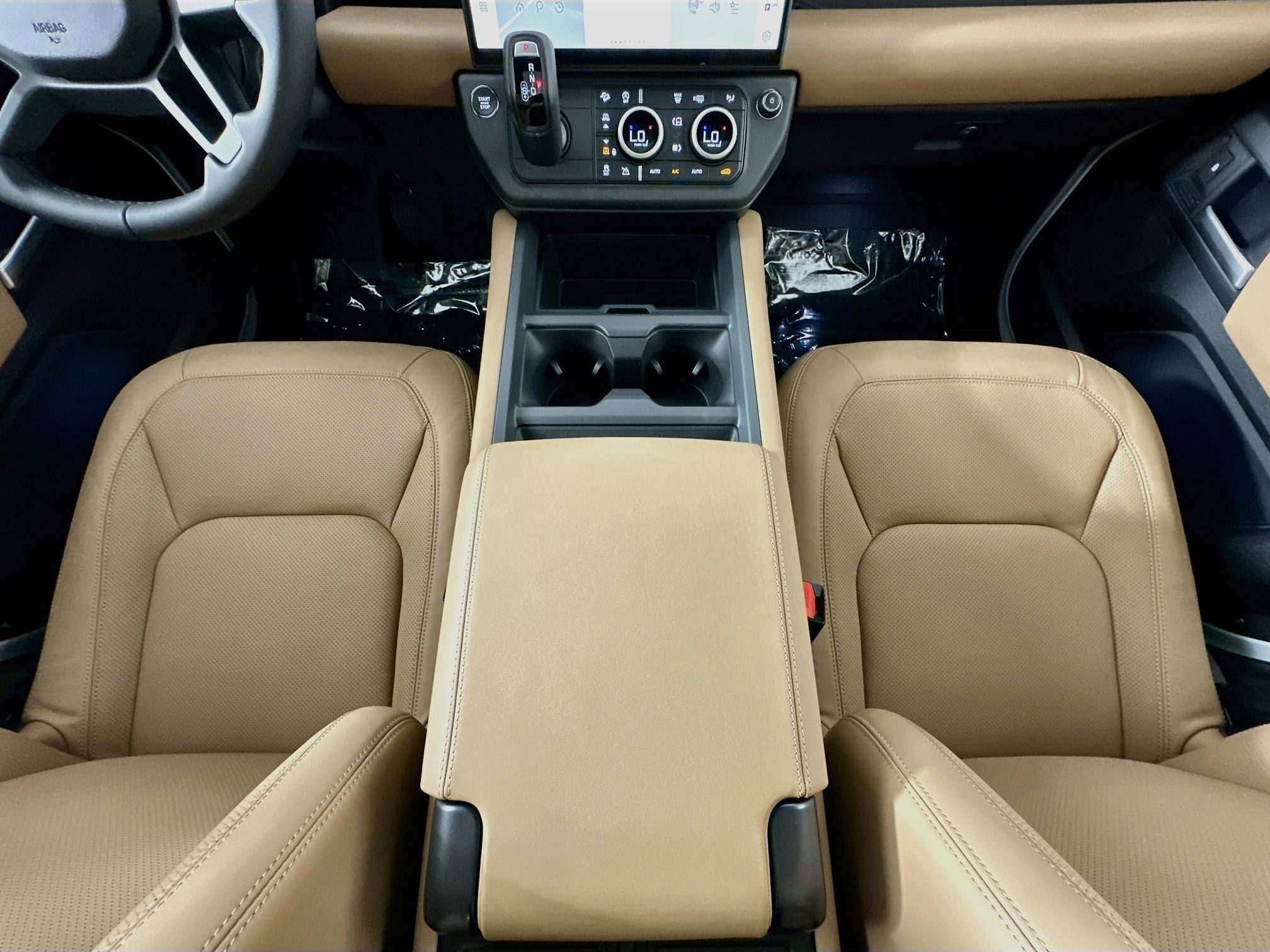 2026 Land Rover Defender 110 X-Dynamic SE