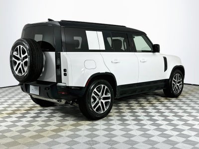 2026 Land Rover Defender 110 X-Dynamic SE