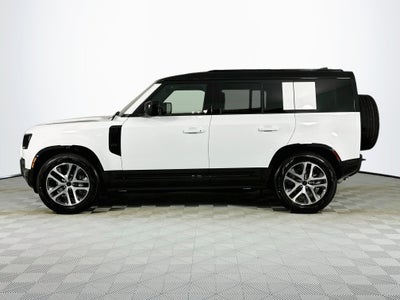 2026 Land Rover Defender 110 X-Dynamic SE