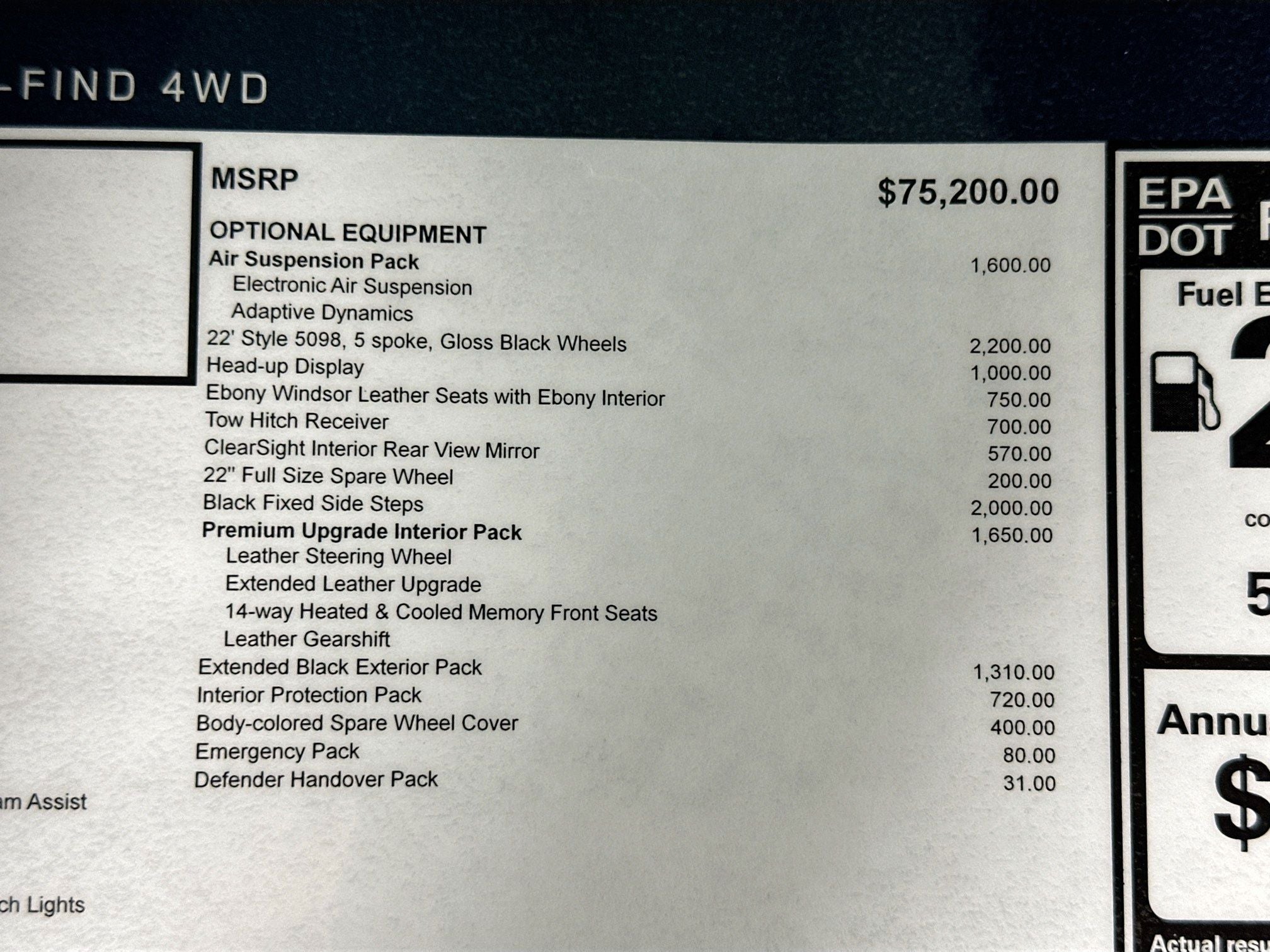 2026 Land Rover Defender 110 X-Dynamic SE