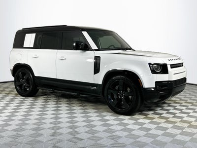 2026 Land Rover Defender 110 X-Dynamic SE