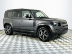 2026 Land Rover Defender 110 X-Dynamic SE