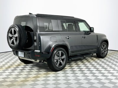 2026 Land Rover Defender 110 X-Dynamic SE