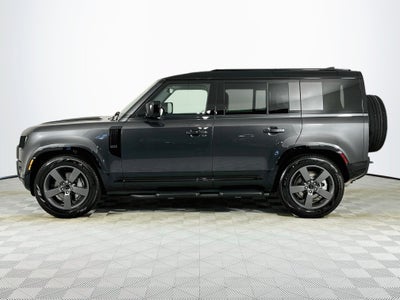 2026 Land Rover Defender 110 X-Dynamic SE