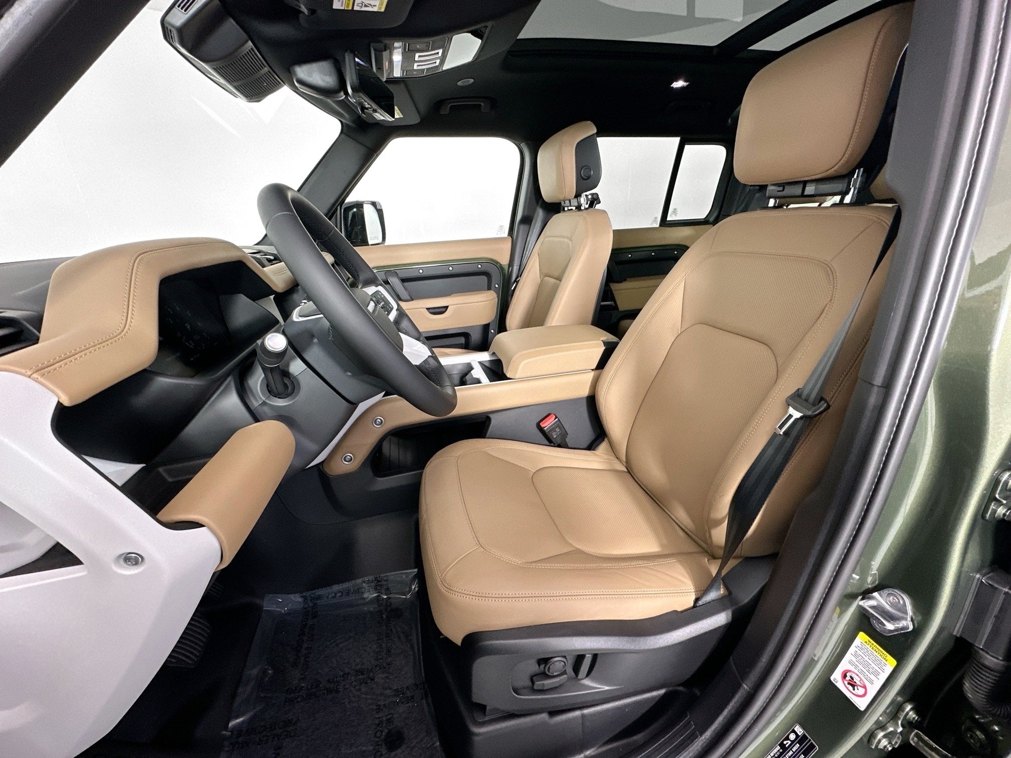 2026 Land Rover Defender 110 X-Dynamic SE