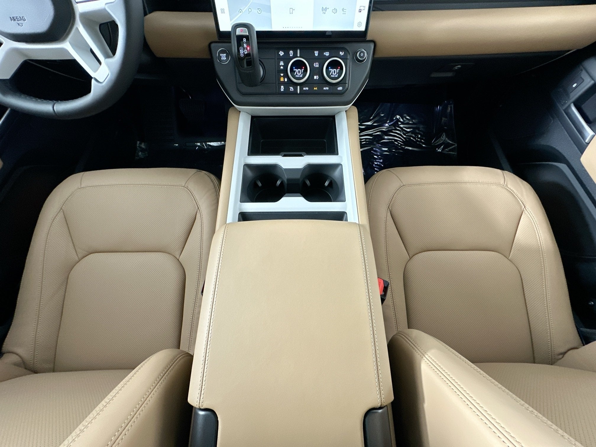 2026 Land Rover Defender 110 X-Dynamic SE