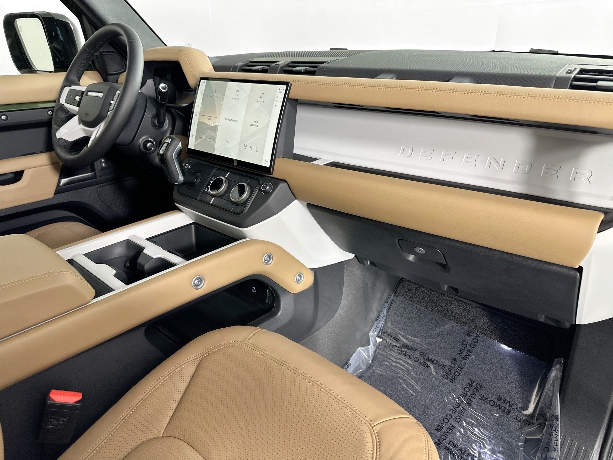 2026 Land Rover Defender 110 X-Dynamic SE