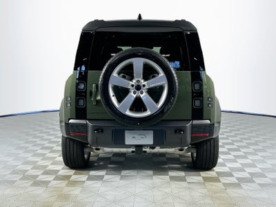 2026 Land Rover Defender 110 X-Dynamic SE
