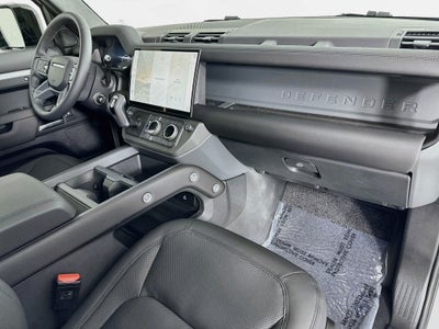 2026 Land Rover Defender 110 X-Dynamic SE